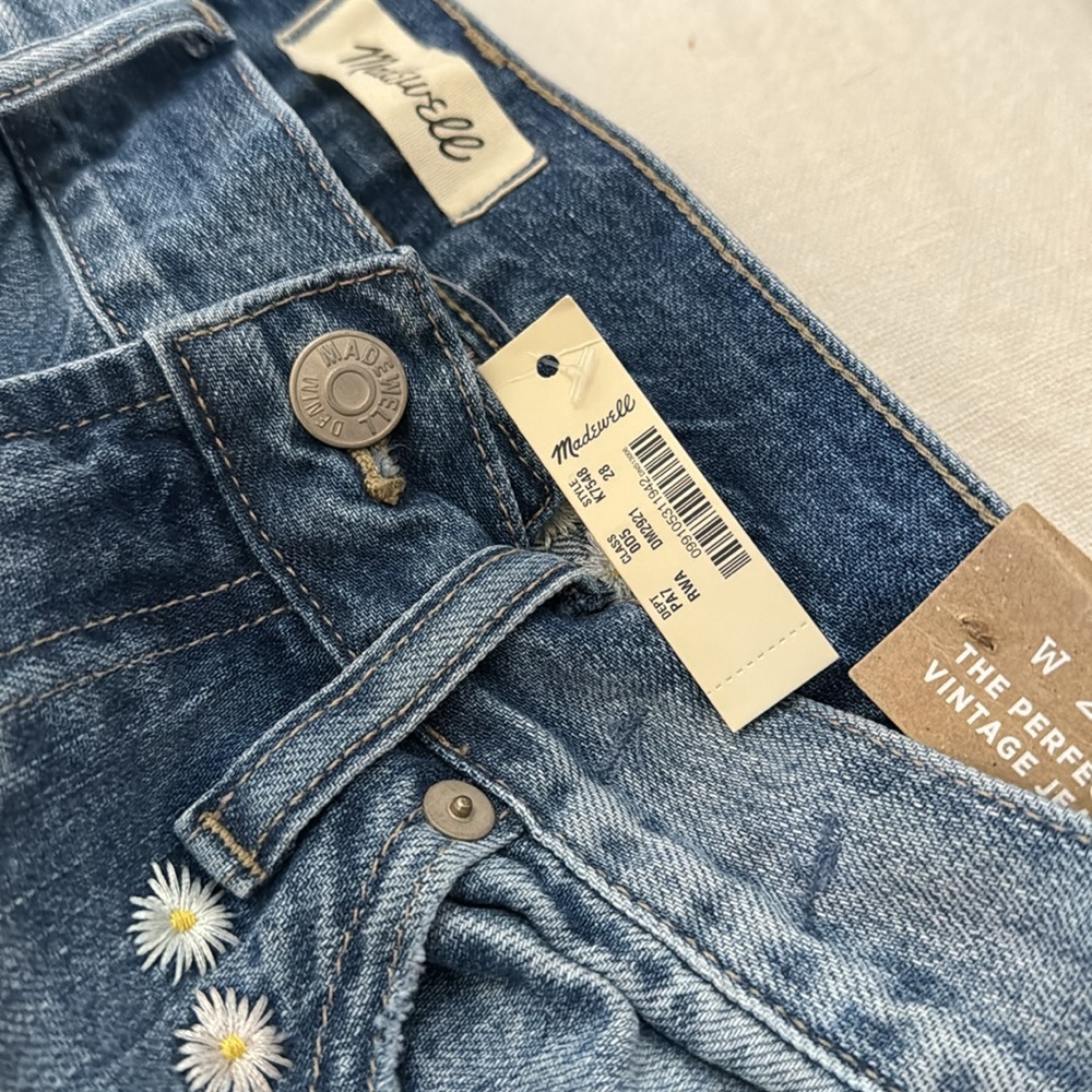 Madewell Floral stitch Jeans - Picture 7 of 7